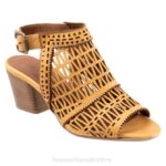 FT66319 Bueno Footwear Candice Women Mustard Heels